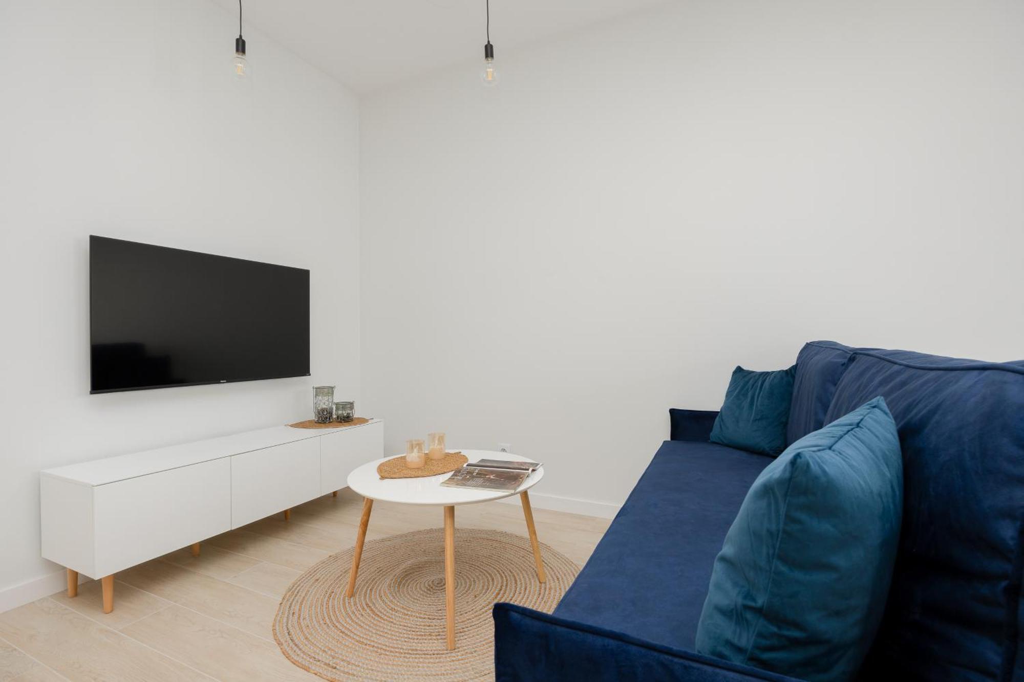 Stylish Apartments With Parking By Noclegi Renters Варшава Екстериор снимка