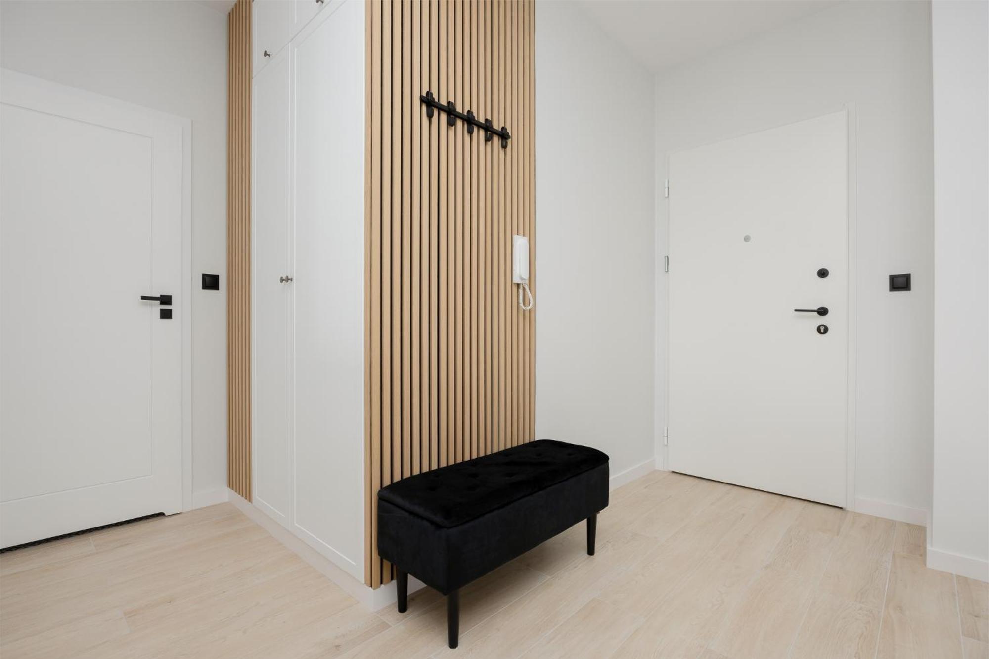 Stylish Apartments With Parking By Noclegi Renters Варшава Екстериор снимка
